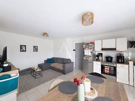 location appartement 2 pièces à trélazé (49800) : à louer 2 pièces / 48m² trélazé
