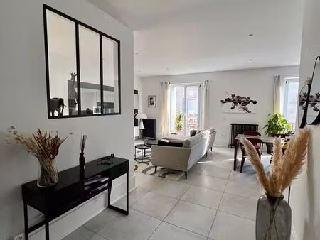 appartement 4 pièces meublé de 113 m² – centre-ville de voiron
