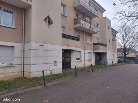 places de parking couvert disponible