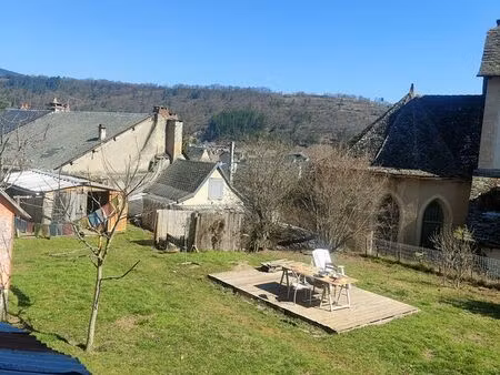 maison centre-ville avec jardin de 800m2