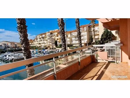 superbe t4 avec balcons vue marina et stationnement privatif
