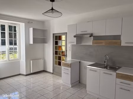appartement à louer  commune de gennes val de loire