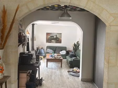 loue chambre meublée