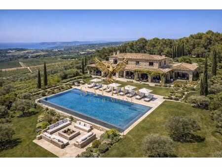 maison de luxe à vendre à la cadière-d'azur