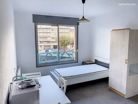 studio 1 pièce 20 m²