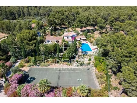 maison de luxe à vendre dans le quartier plan de la mer-fregate-rampale-alon