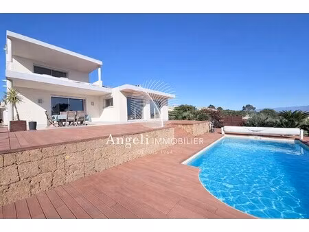villa de luxe à vendre à saint aygulf