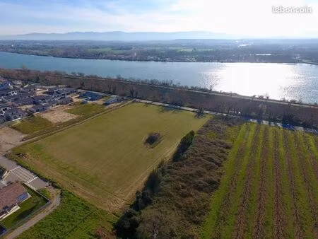 terrain 250 m² charmes sur rhone