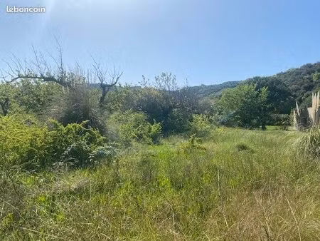 terrain 520 m² cornas