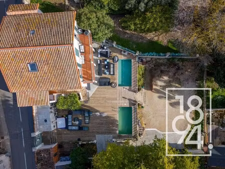 maison de luxe à vendre dans le quartier les lecques-banette-bourrasque-pradeaux
