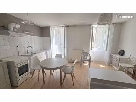maison de village 3 pièces 51 m²