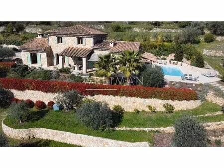 ferme à vendre à fayence