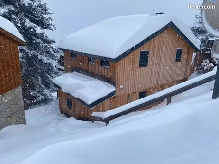 vends chalet guzet neige