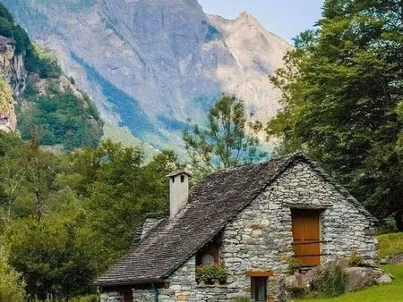 cple retraités ch petite maison à louer