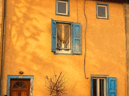 maison de village 3 pièces 150 m²