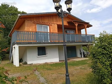 maison sur les hauteurs de saint-girons