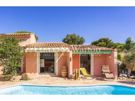 villa de luxe à vendre dans le quartier giens