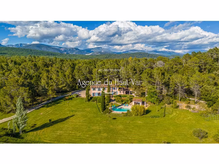 villa de luxe à vendre à tourrettes