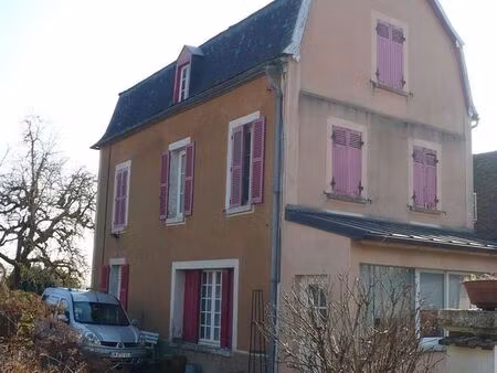maison ancienne habitable de suite