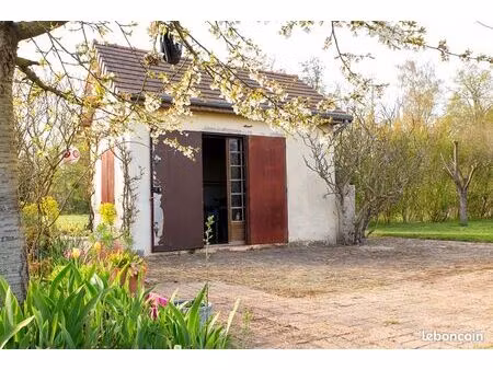 terrain 2379 m² chennegy