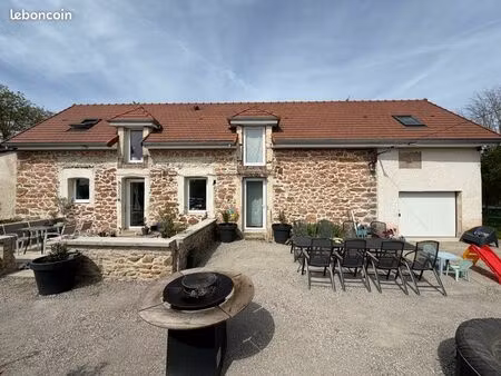 maison 6 pièces 150m2