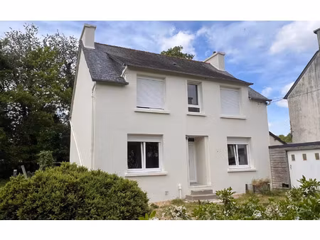 maison plounévézel 118 m² t-6 à vendre  144 450 €