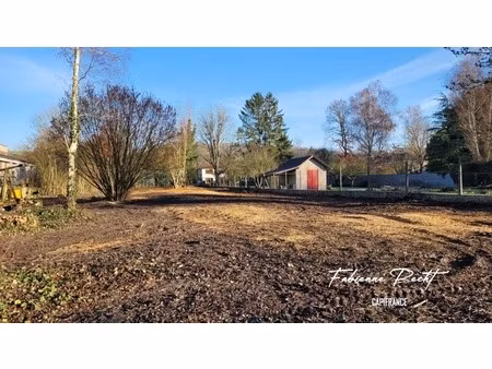 en vente terrain constructible 20 92 ares – 180 000 € |courcelles-chaussy
