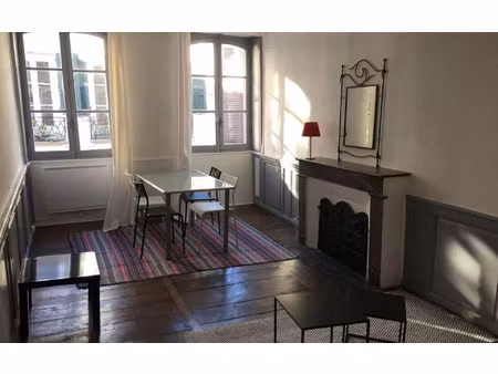 location appartement  m² t-0 à bayonne  680 €