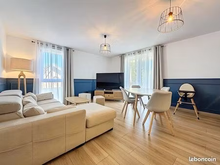 appartement t3 avec terrasse copropriété récente