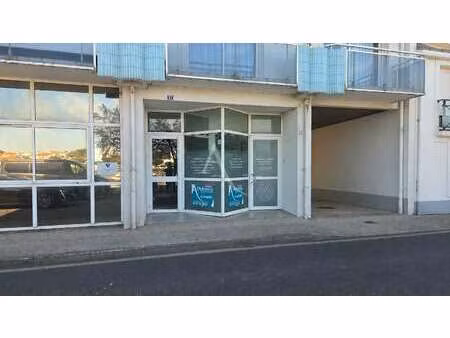 vente bureaux et commerces à saint-gilles-croix-de-vie croix de vie (85800) : à vendre / 1