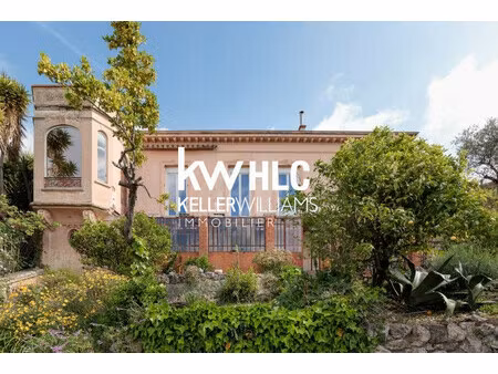 grasse hauteurs – maison bourgeoise  vue mer & potentiel