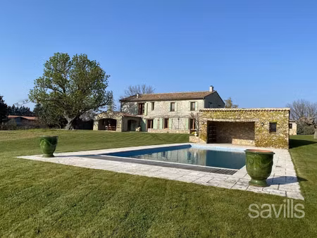villa de luxe à vendre à fox-amphoux