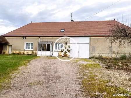 maison 4 pièces 82 m²