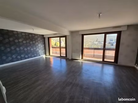 appartement 5 pièces 105 m²