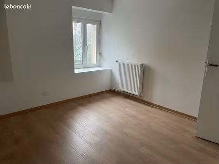 loue f3 60m2