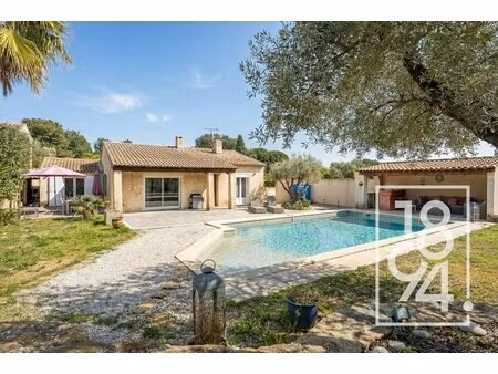 maison de luxe à vendre à la cadière-d'azur