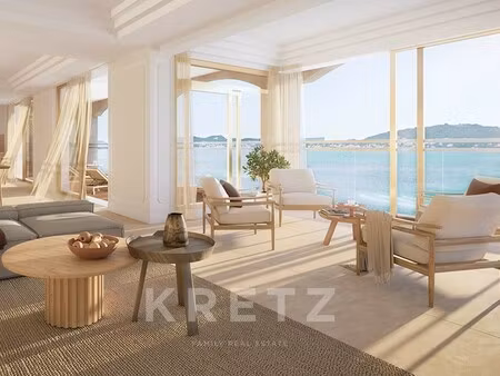 maison de luxe à vendre dans le quartier hauteurs de carqueiranne