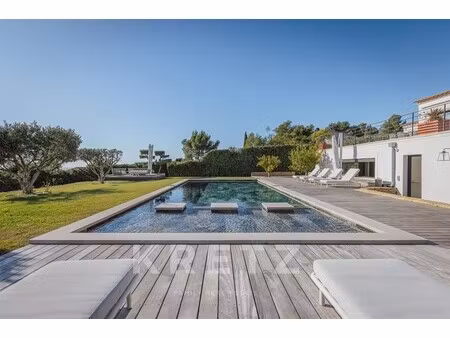 maison de luxe à vendre à la cadière-d'azur