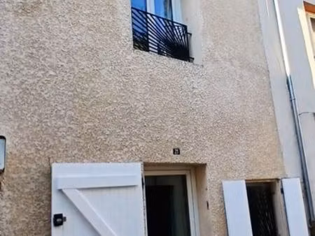 maison de village rénovée 70m² -2 chambres-climatisation