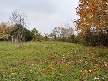 terrain 2 098 m² castelnaudary