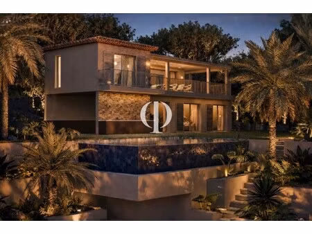 villa de luxe à vendre à les issambres