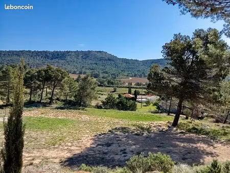 grand terrain constructible