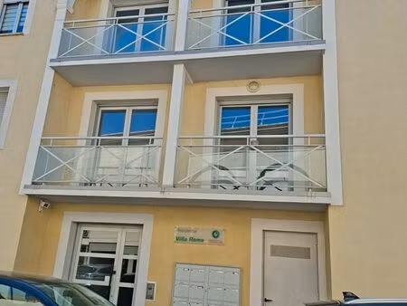 appartement t2 avec balcon proche gare et commerces