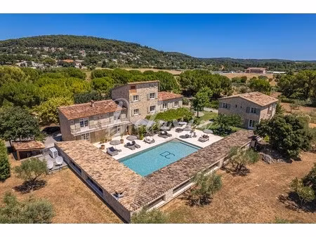 maison de luxe à vendre dans le quartier est