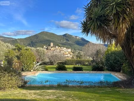 maison de luxe à vendre à le revest-les-eaux