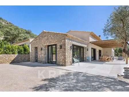 villa de luxe à vendre à la môle
