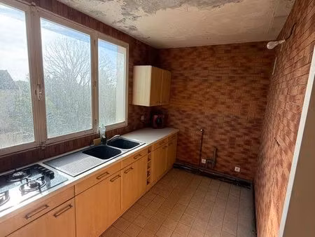 appartement t3 à rafraîchir