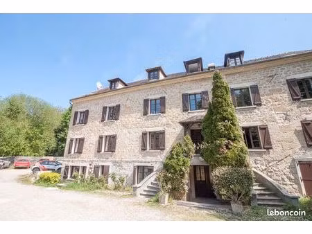 studio 1 pièce 23 m²