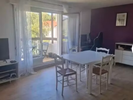 f3 64 m² avec balcon + box – résidence sécurisée – proche transports