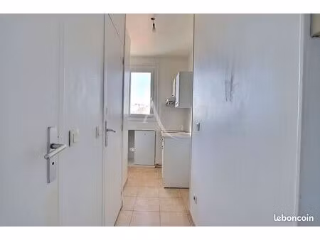 studio 1 pièce 20 m²